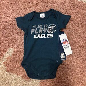 NWT Infant NFL TEAM APPAREL EAGLES FOOTBALL ONE PIECE 0-3 M